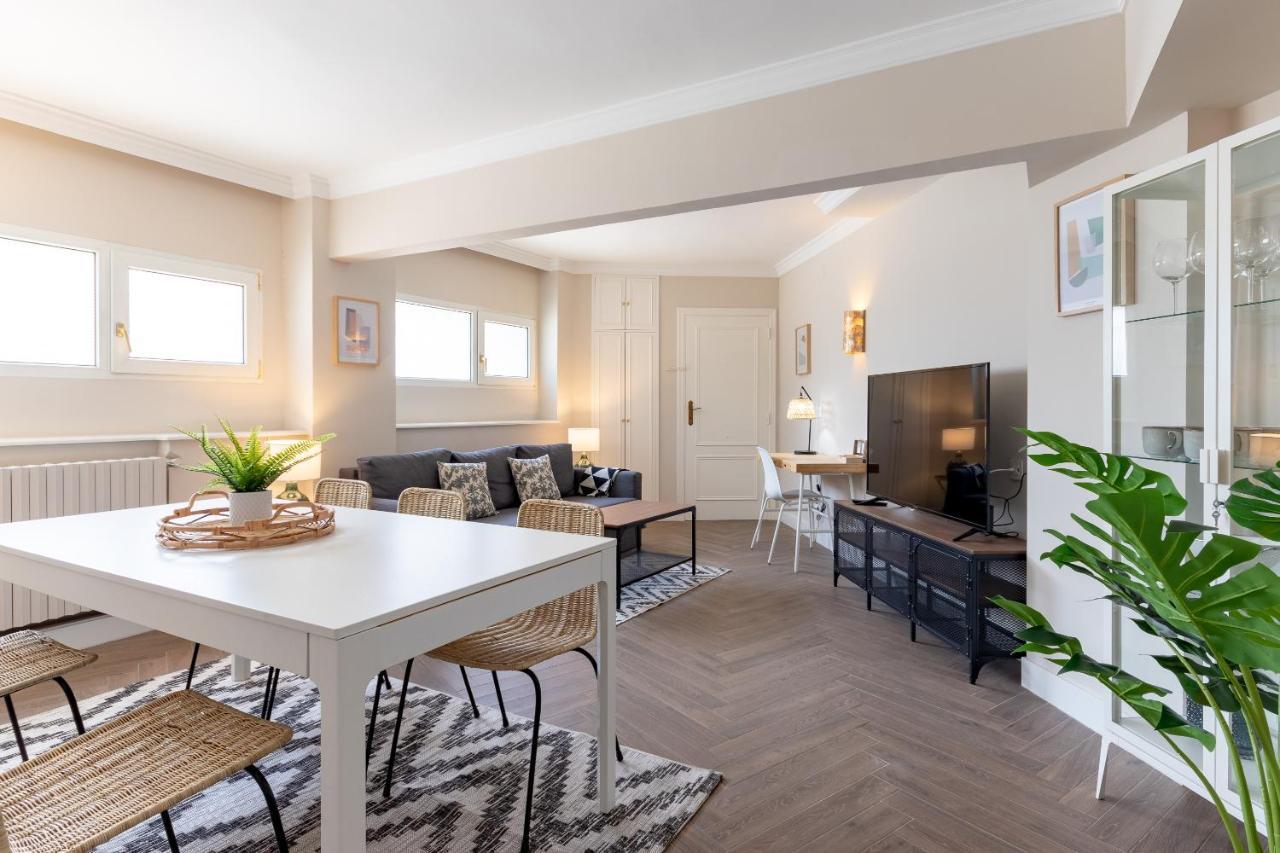 Apt In Neguri, 5 Min From The Beach & Metro Getxo Exterior photo